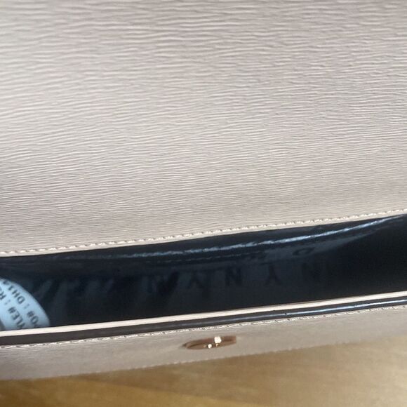 DKNY Pink crossbody with rose gold chain adjustable strap Women’s Purse Handbag - Picture 4 of 9